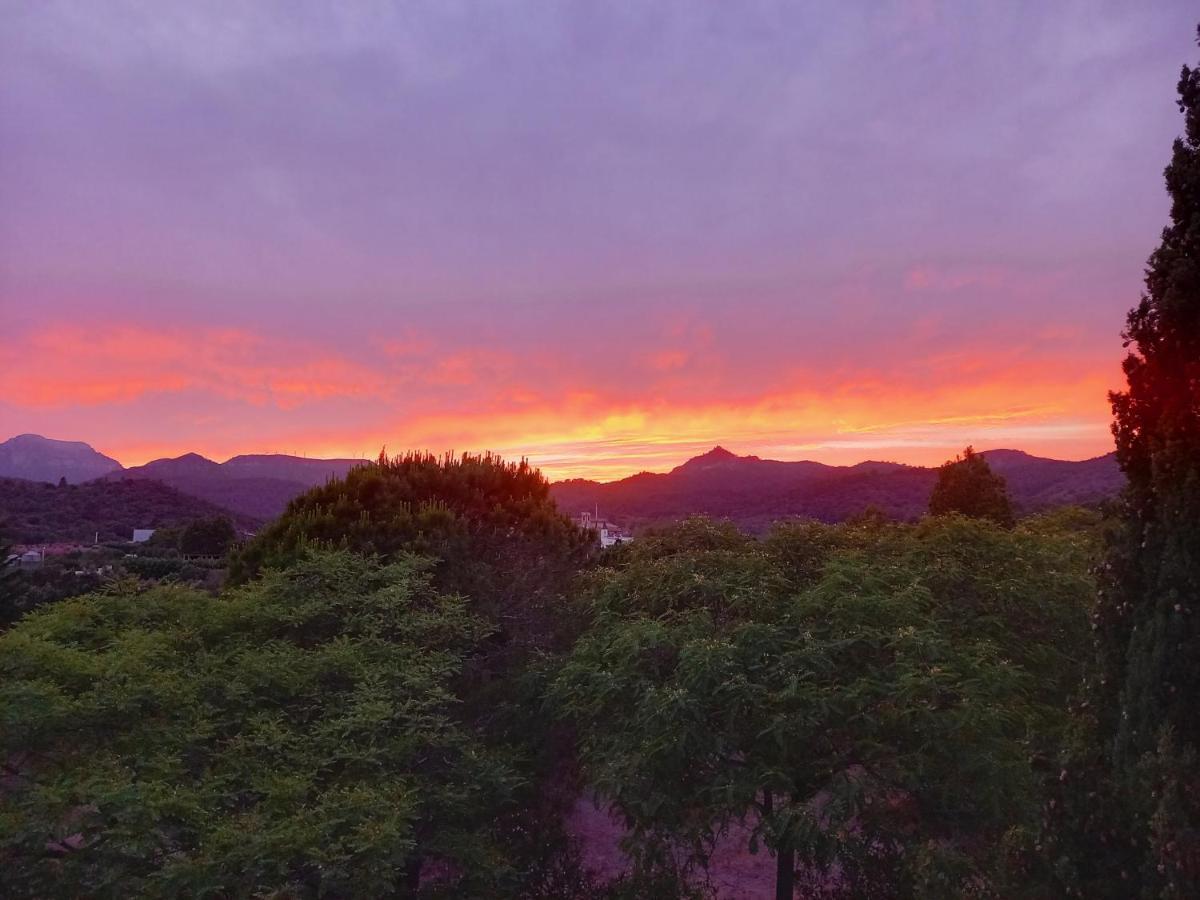 Apartment L'albaida, Tranquility, Views Of Sea And Mountains *