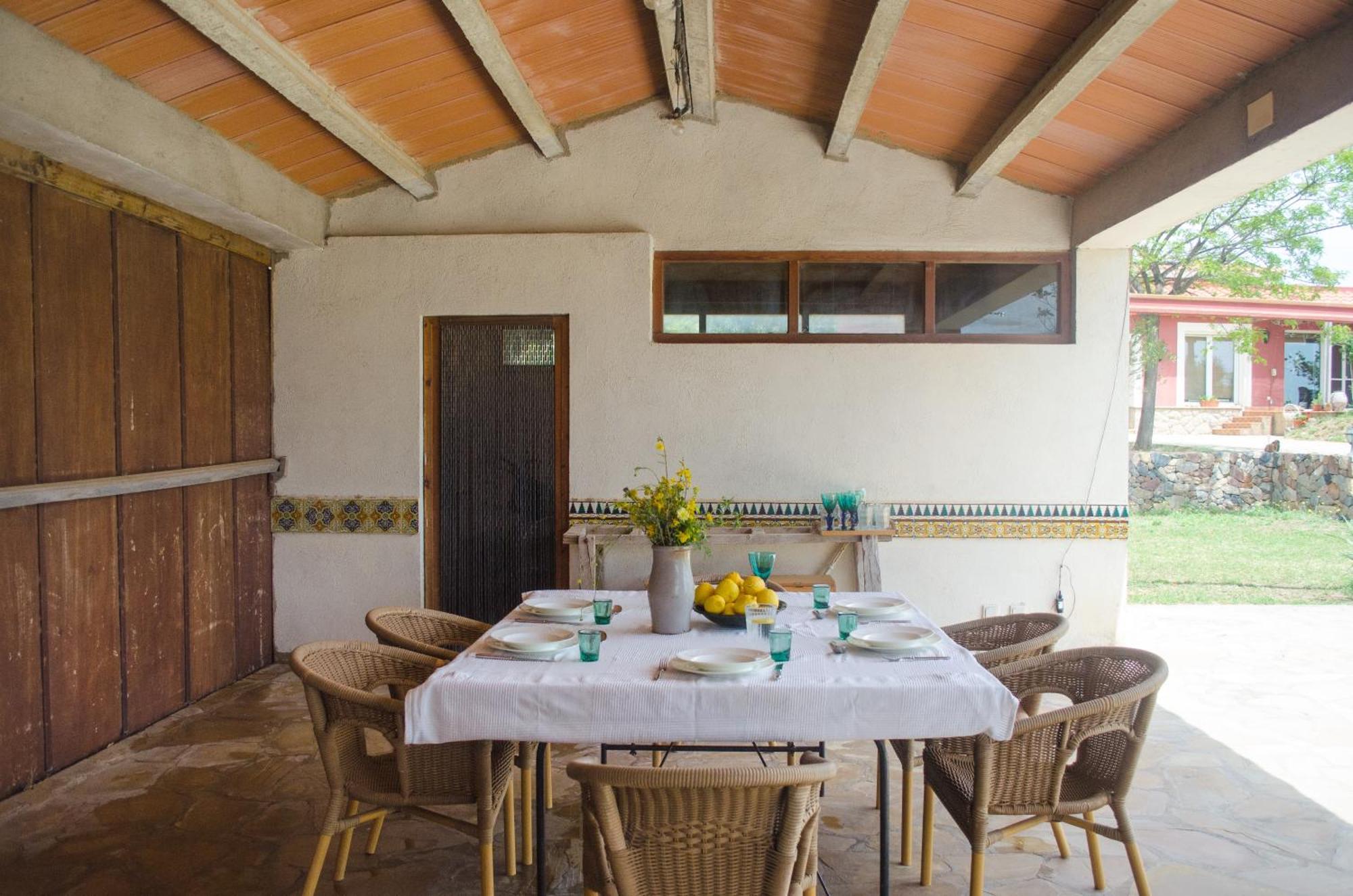 L'albaida, Tranquility, Views Of Sea And Mountains * Vilanova de Escornalbou